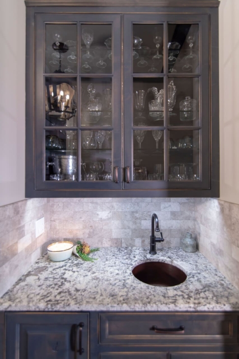 beverage center with lighting