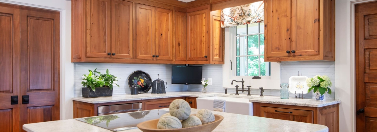 farmhouse with reclaimed wood