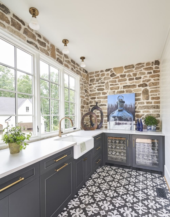 beverage station with tile walls and flooring