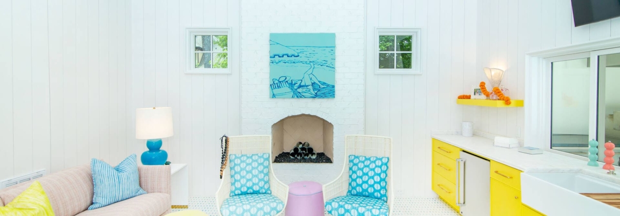 pool house kitchen and sitting room