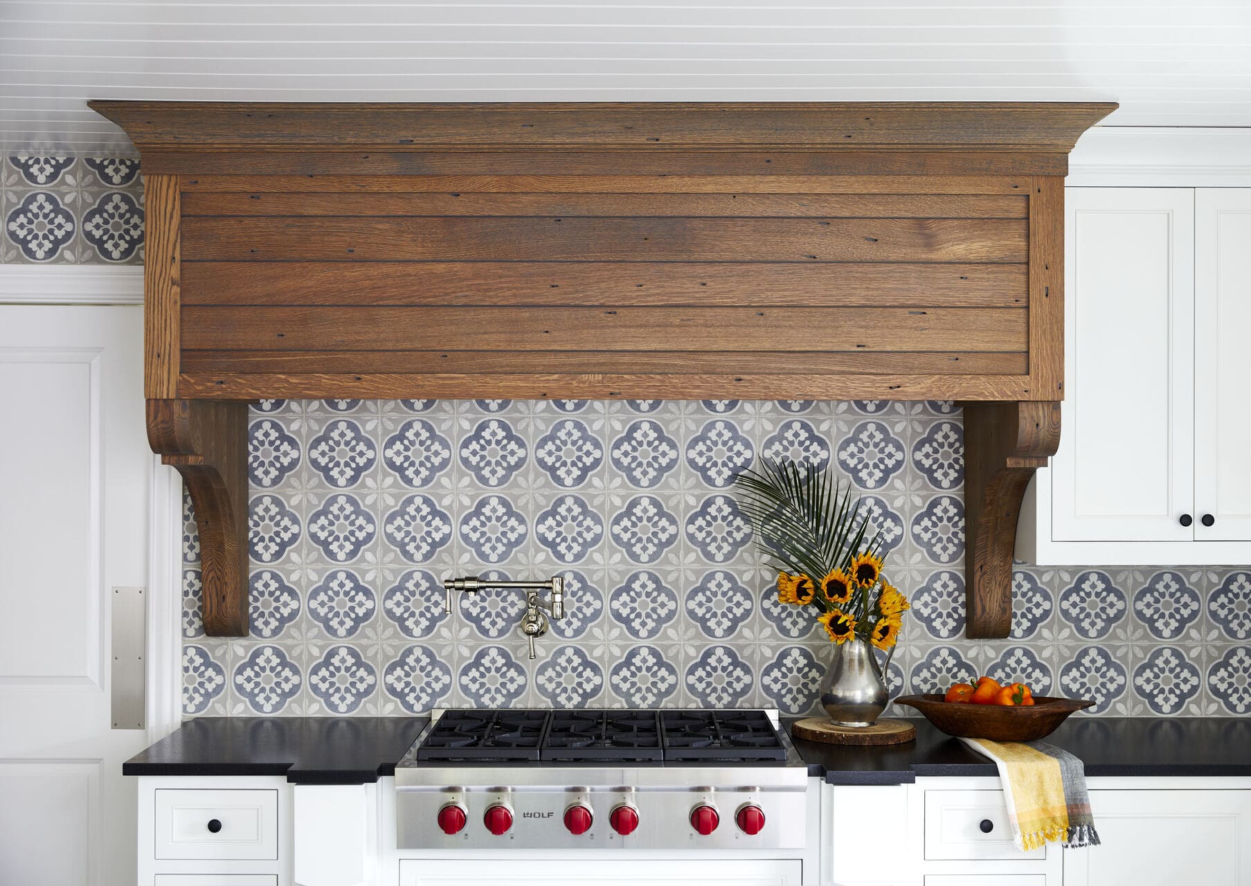 wooden hood and wallpaper