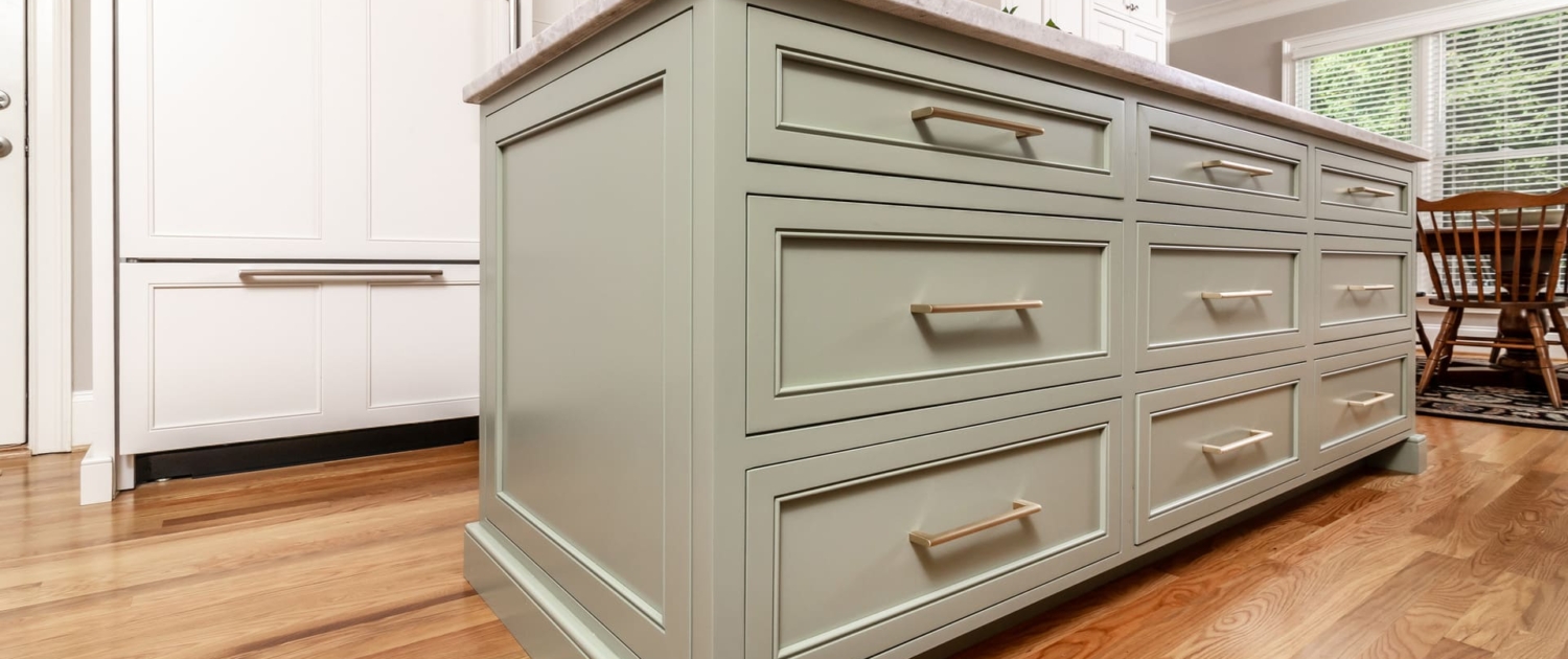 green island and brown floors