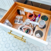 bathroom docking drawer