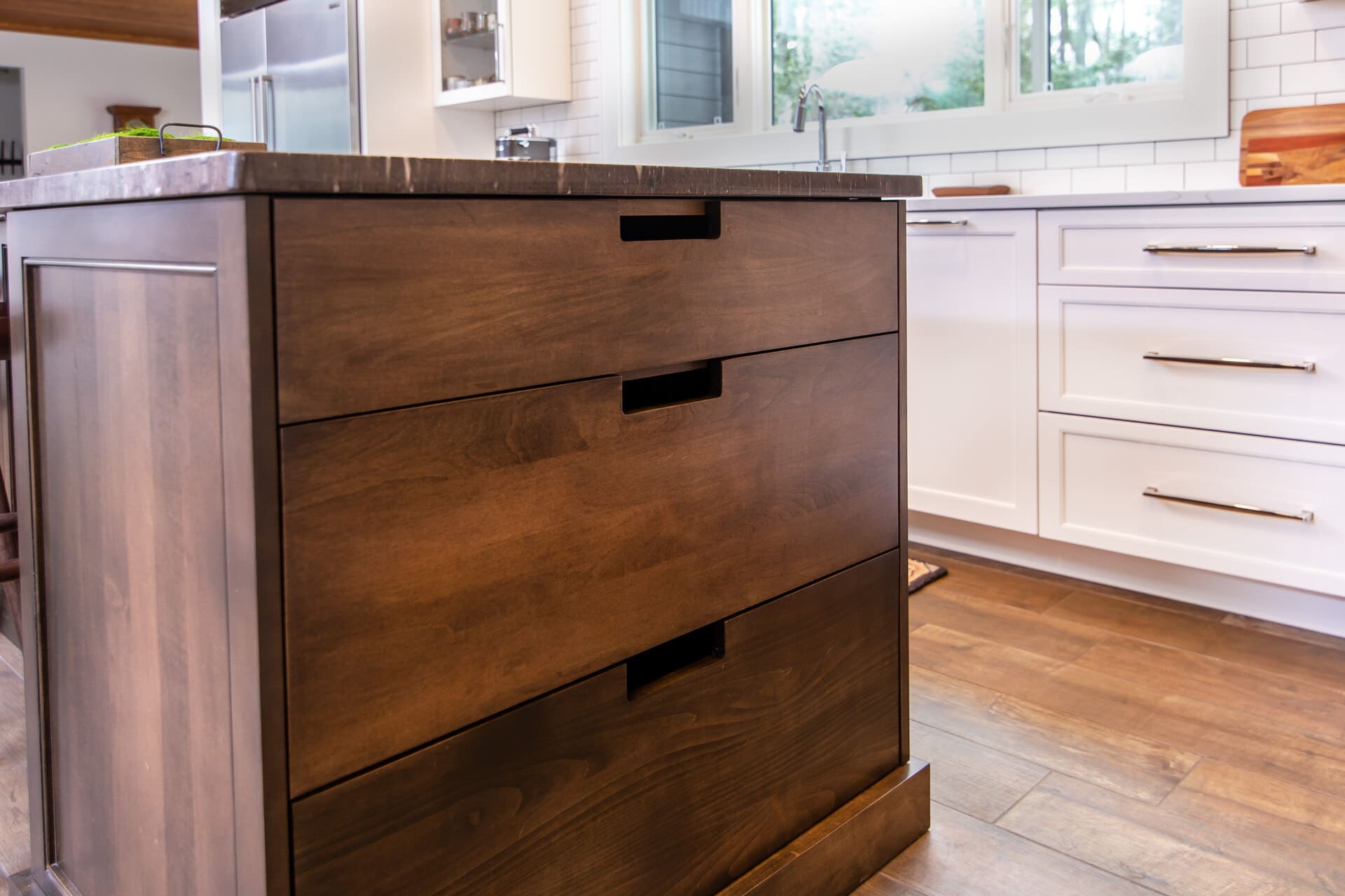 notched pulls drawers in a kitchen island