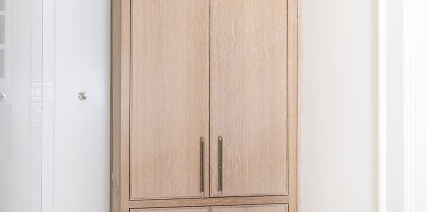large bathroom linen cabinets