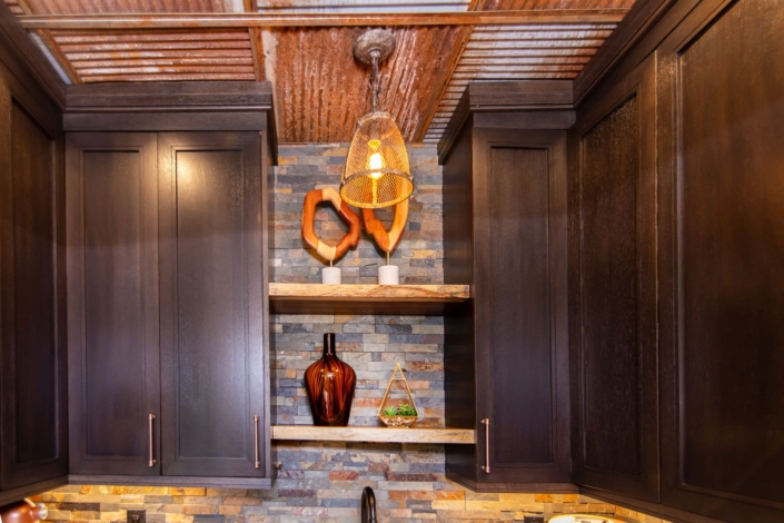 Kitchen cabinets with tile backsplash