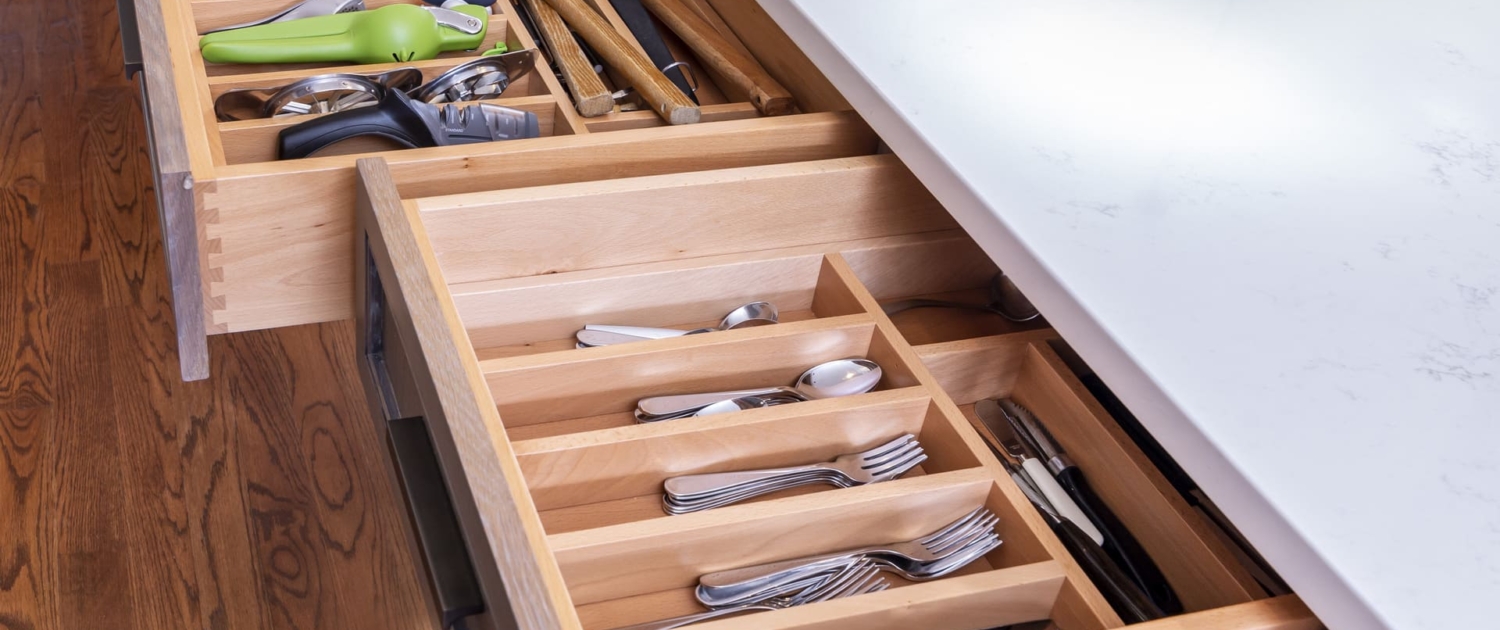silverware/utensil drawers in a kitchen island