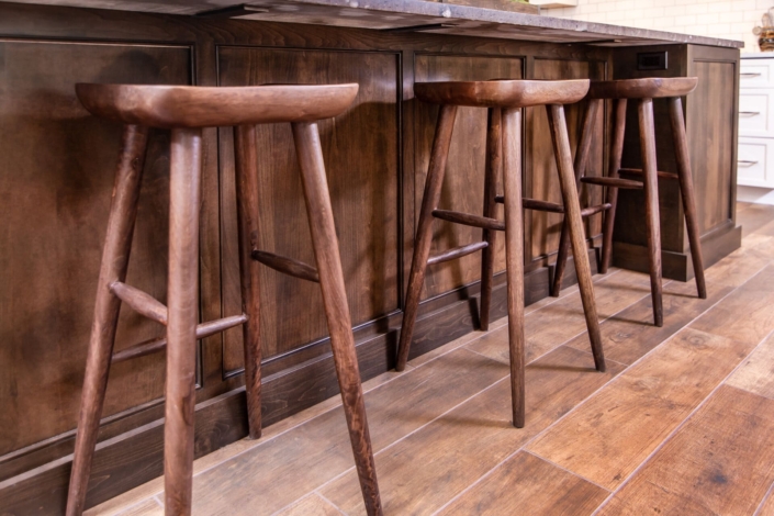 walnut island with barstools