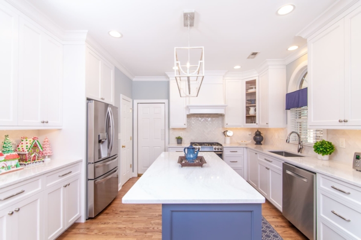 white kitchen with lights