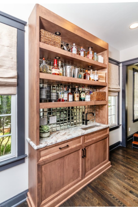 beverage bar and windows