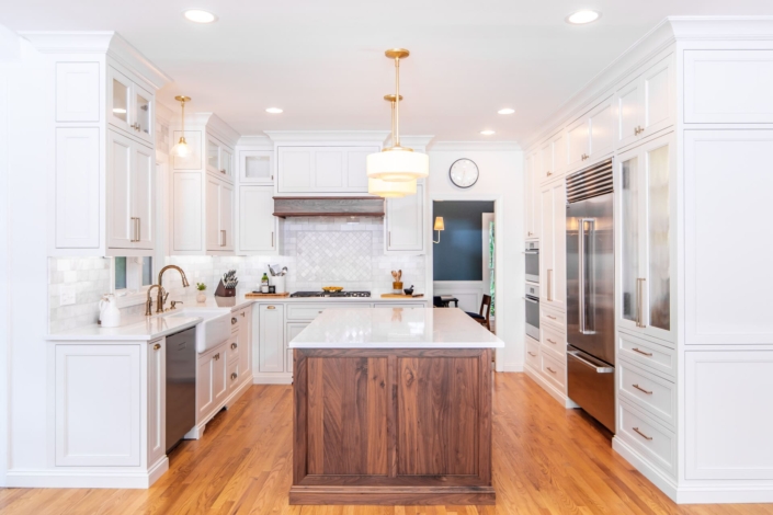 white kitchen with big lights