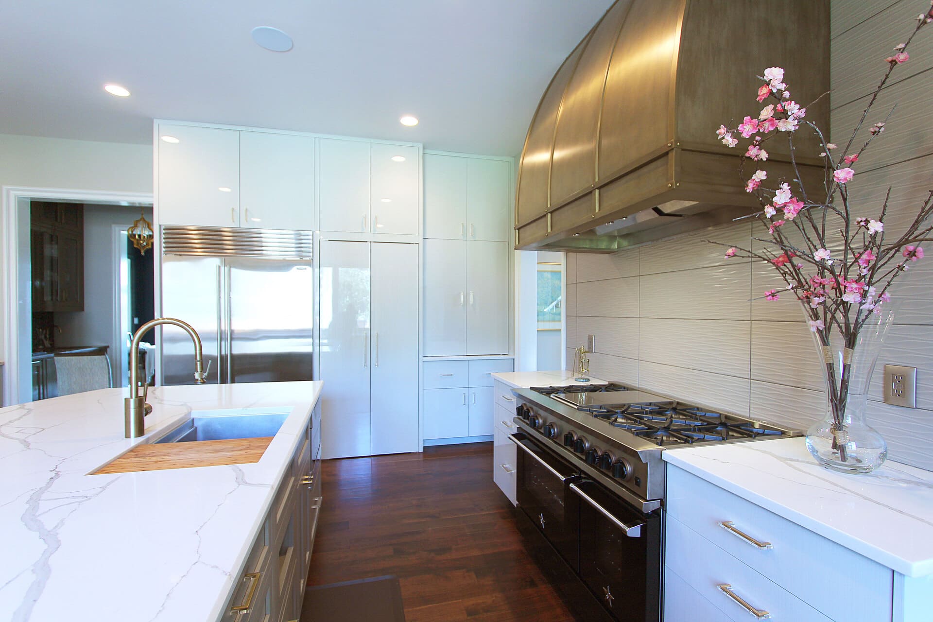 white kitchen with a high gloss finish