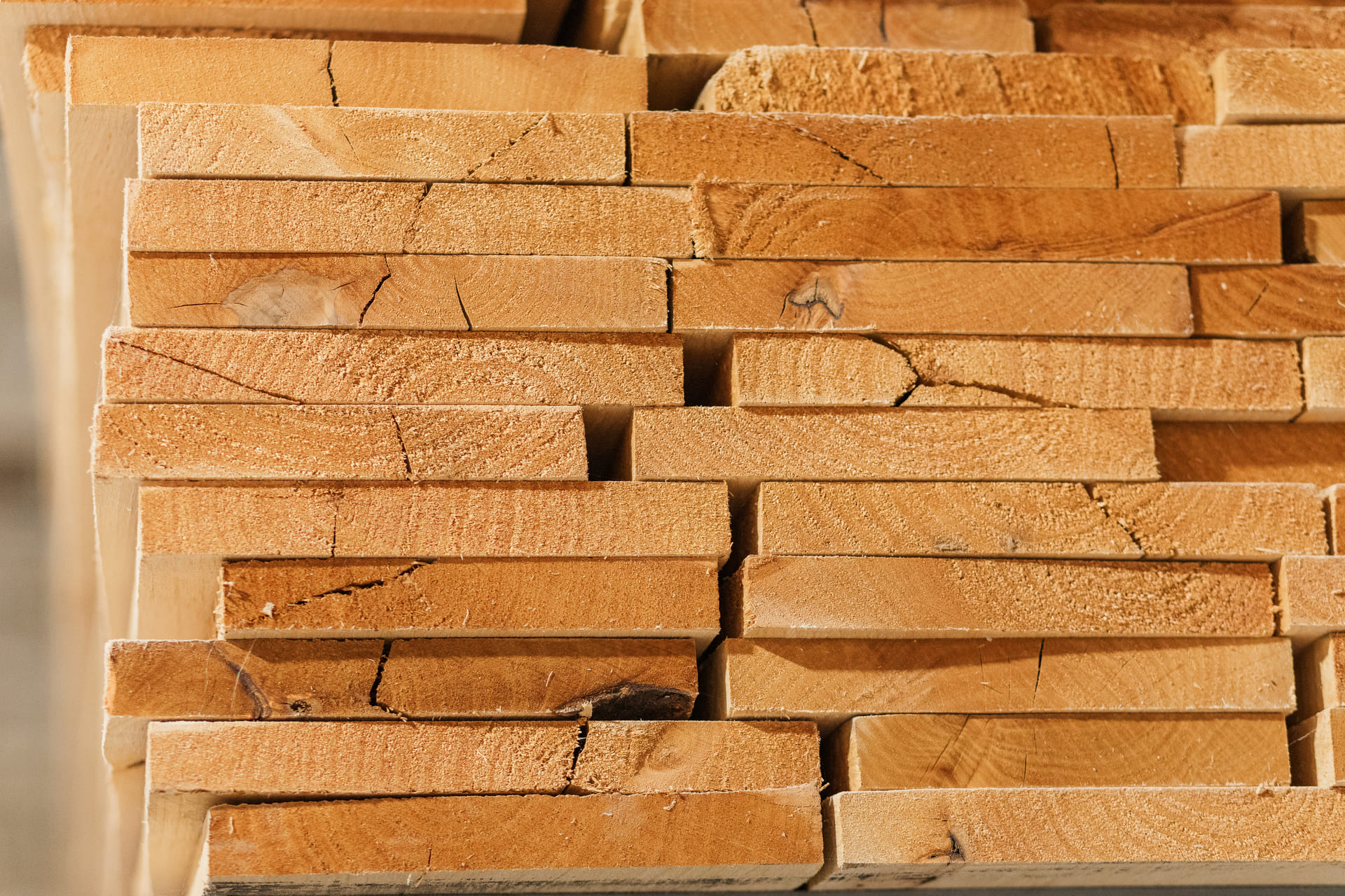 Sustainable products for cabinet making